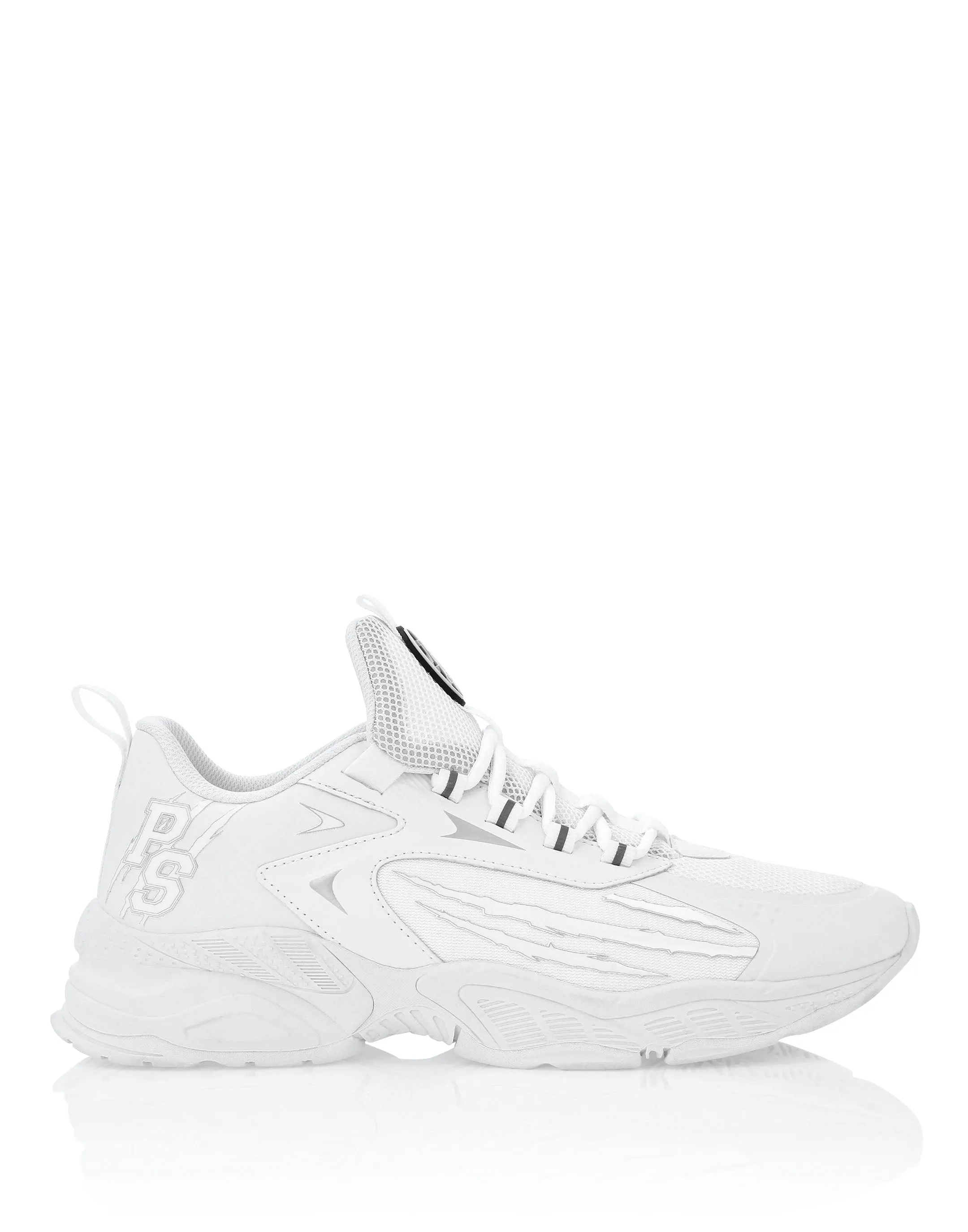 Lo-Top Sneakers
